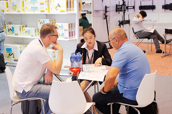 1694997482398517.jpg db2b4f3786ab5601911e80565e3a62e8_HongKongElectronicsAutumnFair20184.jpg