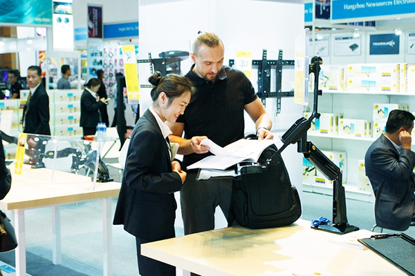 1694997498565566.jpg 72073252d3c1165509e0a57bcf2b9c2c_HongKongElectronicsAutumnFair20187.jpg