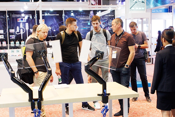 1694997514690014.jpg 3ad5e453cb7b8153e379197dc04b6cbf_HongKongElectronicsAutumnFair201810.jpg